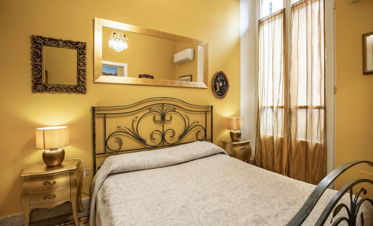 Roma 93 Apartment Cagliari Ngoại thất bức ảnh